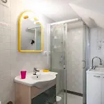 Guesthost - Casa Flaminia Apartman *