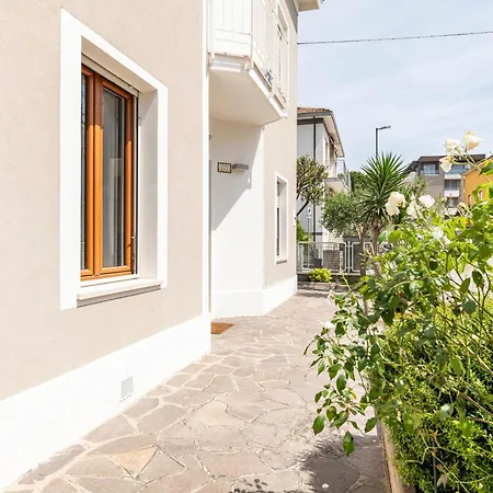 Lägenhet Guesthost - Casa Flaminia *